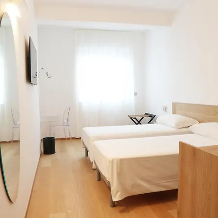 Hotel Victor 4*