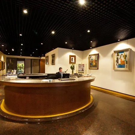 Hotel Victor Bari