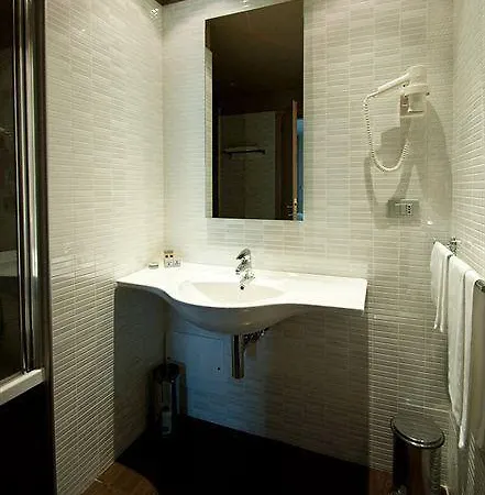 Hotel Victor 4*