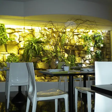Hotel Victor 4*