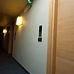 Victor Hotel