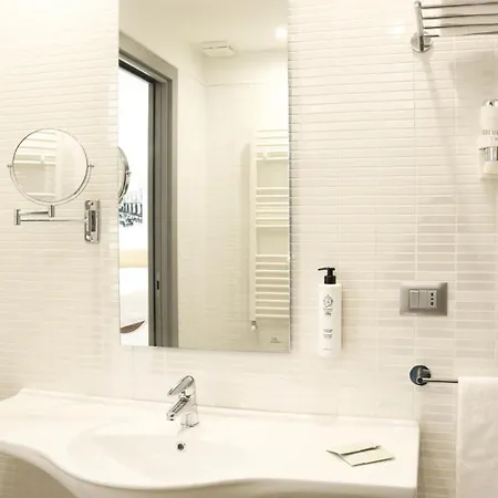 Hotell Victor 4*