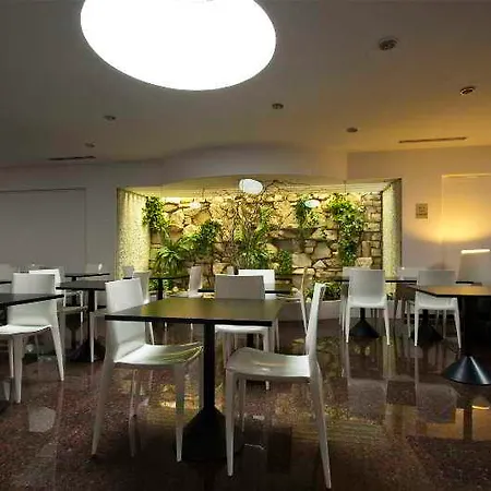 Hotel Victor
